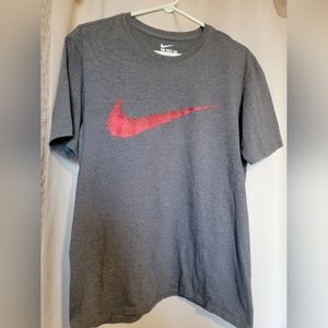 Large Nike tshirt